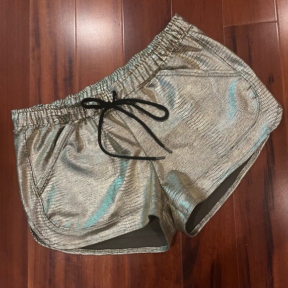 David Lerner Metallic Gold Shorts Elastic Waistband Drawstring Athletic Size XS - Picture 1 of 6